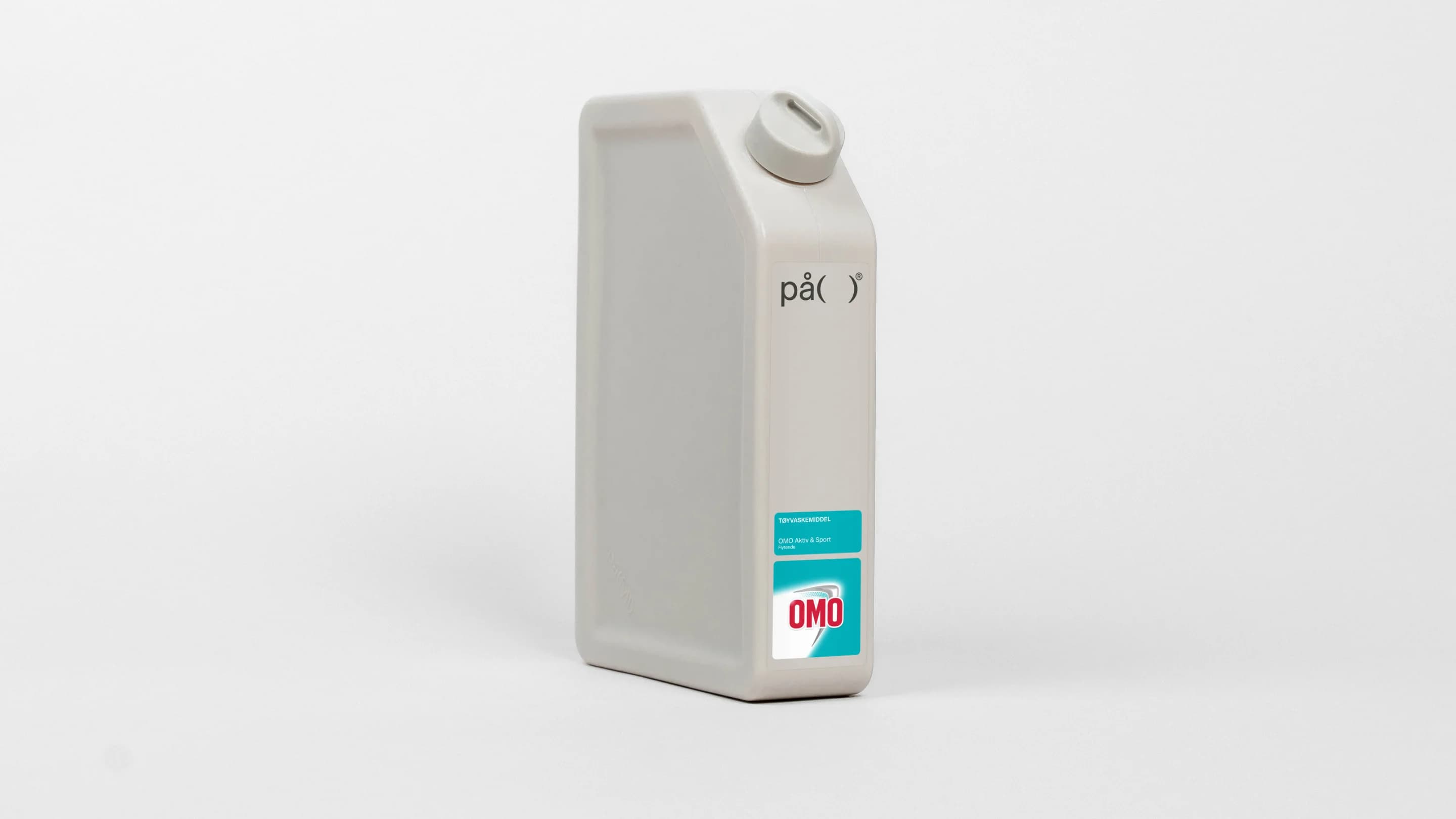 OMO Aktiv & Sport liquid laundry detergent  - omo
